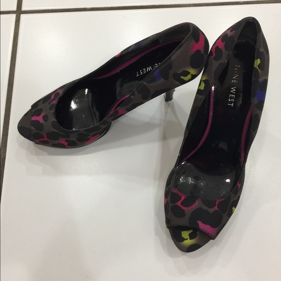 Nine West Animal Print Heels - Picture 3 of 5